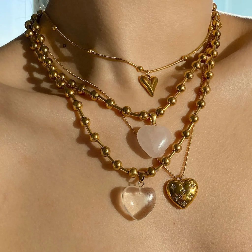 Uworld Romantic Heart Pendant Necklace for Women High Quality Stainless Steel 18 K Metal Texture Choker Necklace Anniversary