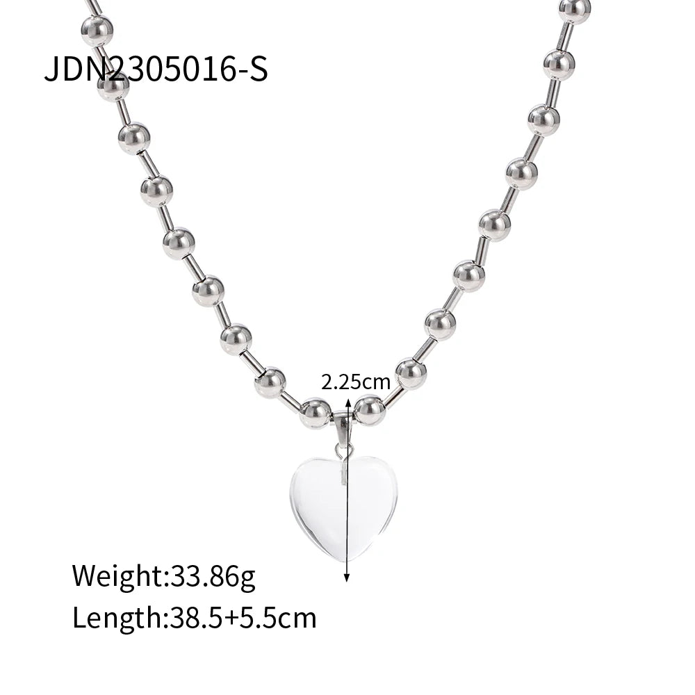 Uworld Romantic Heart Pendant Necklace for Women High Quality Stainless Steel 18 K Metal Texture Choker Necklace Anniversary