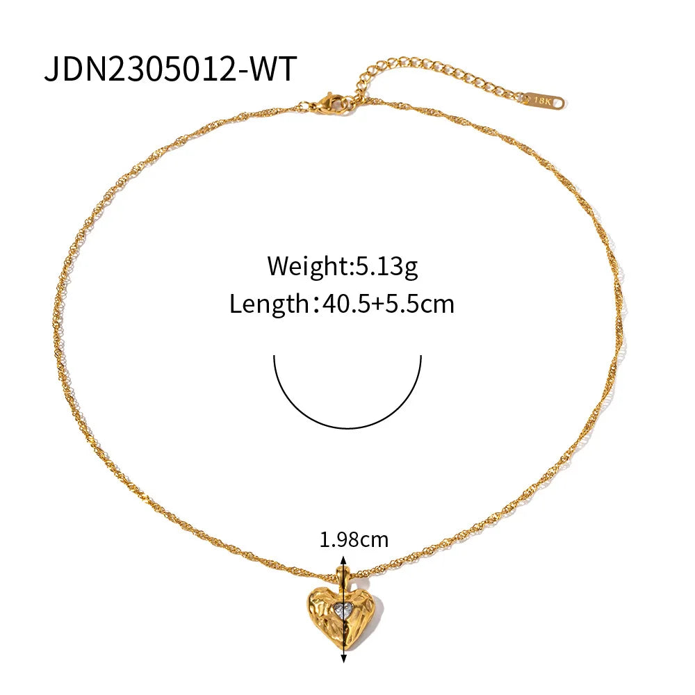 Uworld Romantic Heart Pendant Necklace for Women High Quality Stainless Steel 18 K Metal Texture Choker Necklace Anniversary